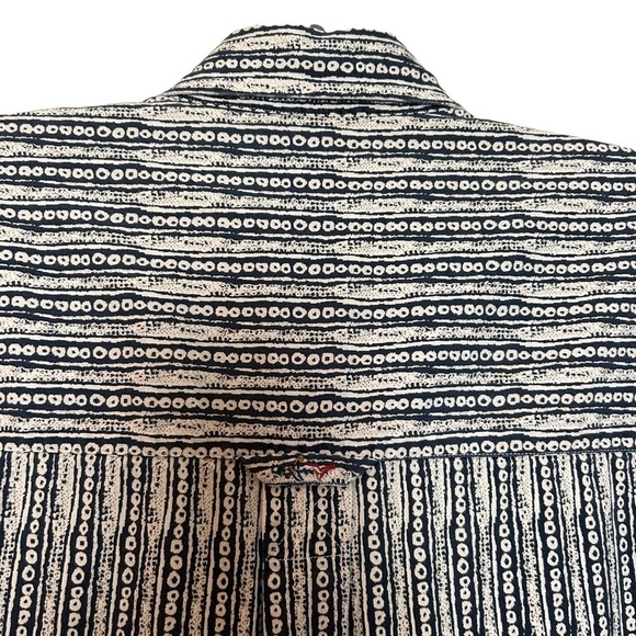 Greg Norman Collection Full Button Down Short Sleeve Shirt Sz. M - Picture 8 of 13